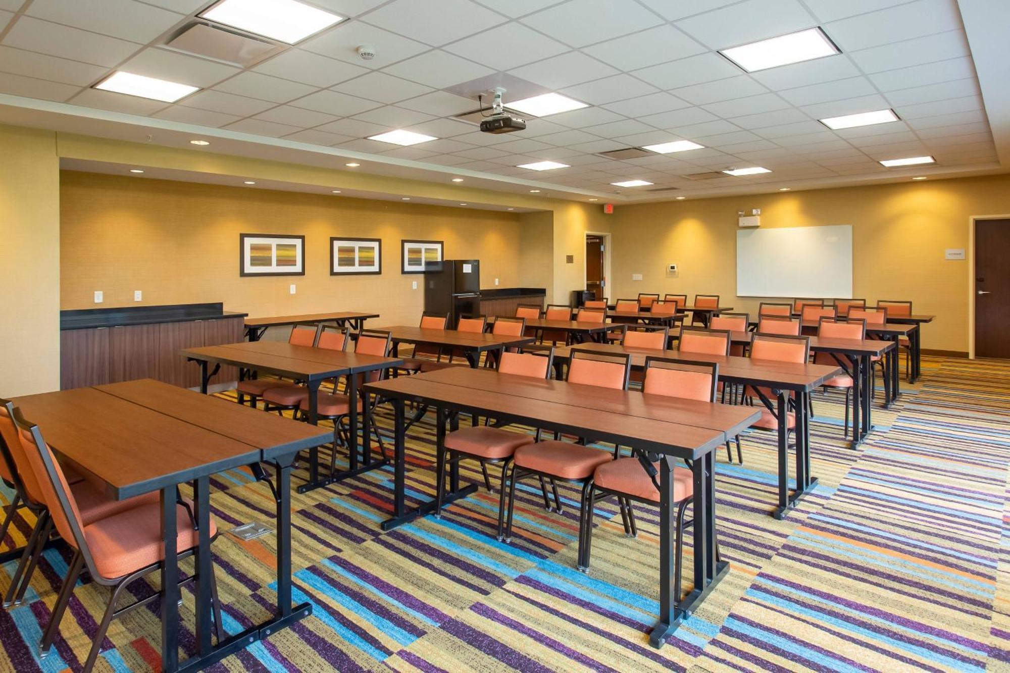 Fairfield Inn & Suites By Marriott Jamestown Esterno foto